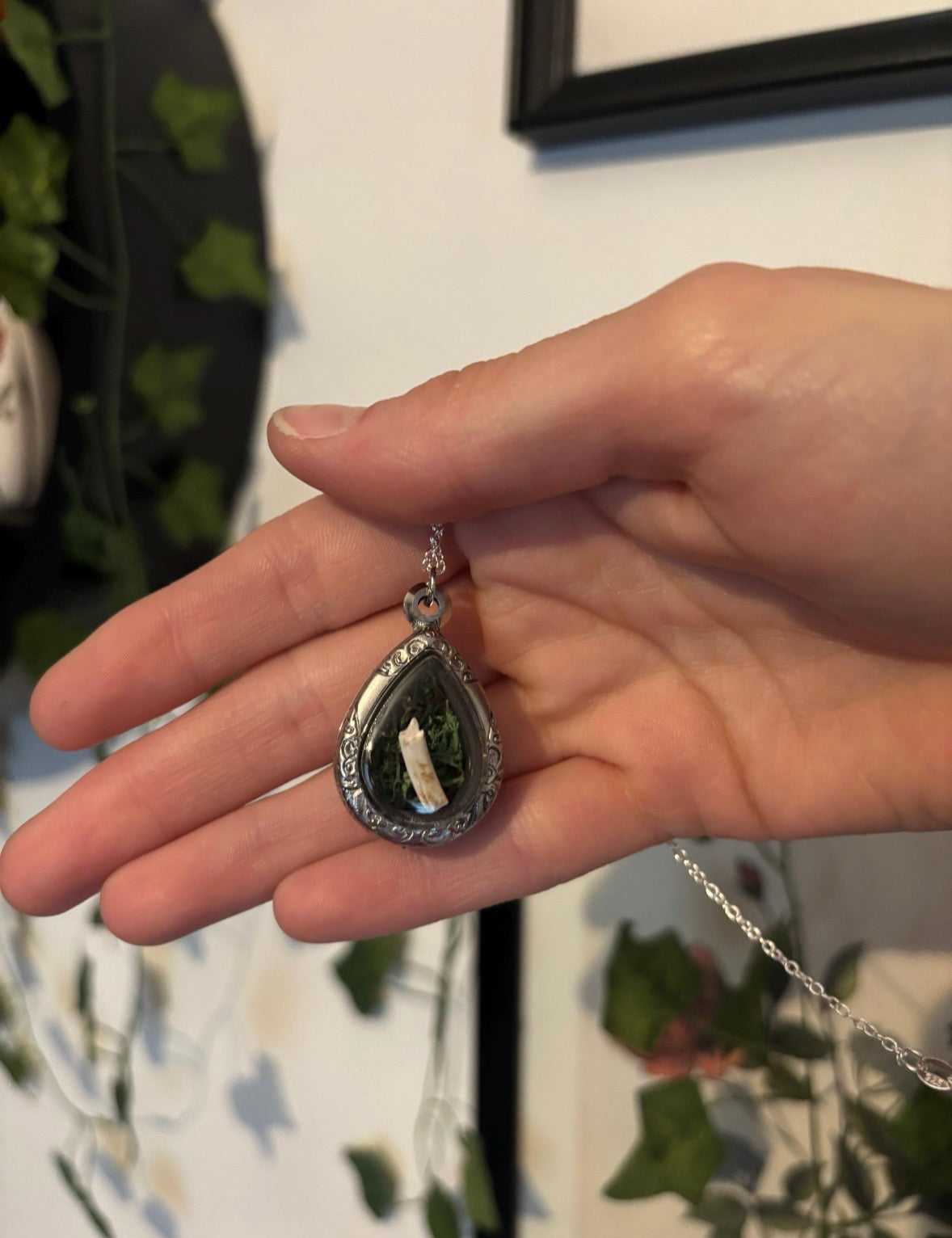 Rabbit Tooth Pendant Necklace